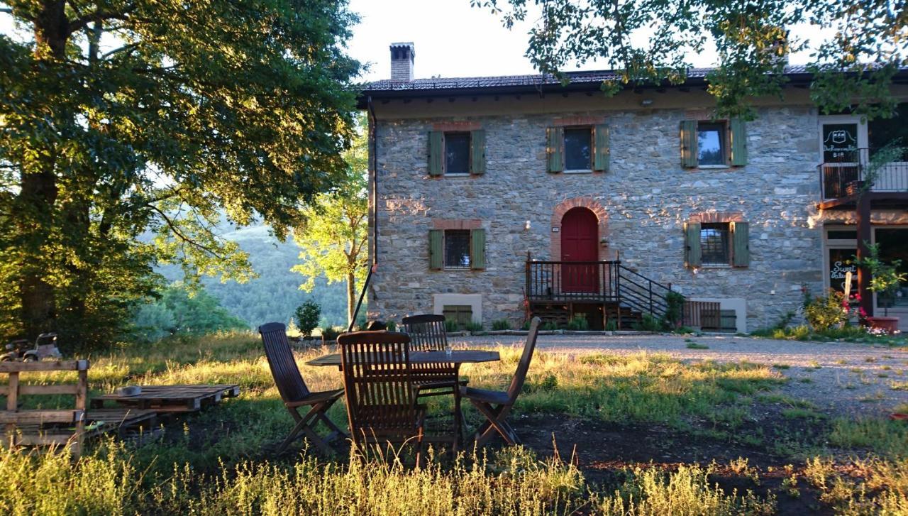 Due Principi E Una Fata Sestola Bagian luar foto